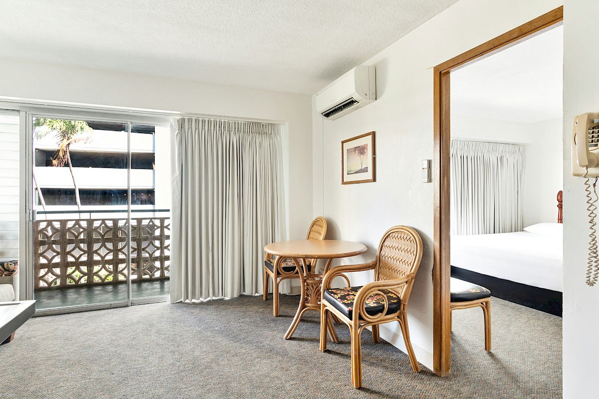 Royal Grove Waikiki